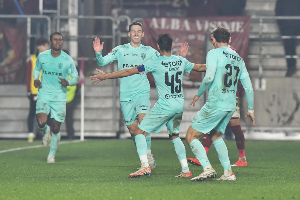 Dan Petrescu continuă „curățenia” de iarnă la CFR Cluj » Încă doi jucători sunt OUT din Gruia