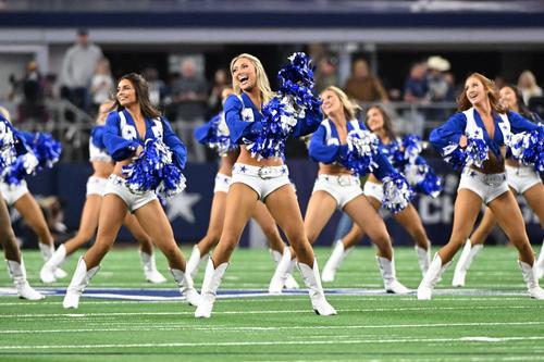 Majoretele echipei de fotbal american Dallas Cowboys  / Foto: Imago Images