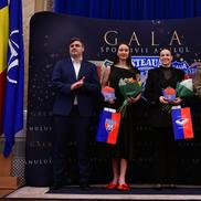 Simona Radiș și Magdalena Rusu au fost desemnate sportivele anului la Gala Steaua 2025  FOTO Cristi Preda