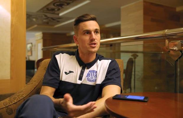 CRAIOVA // Cum arată genunchiul lui Florin Gardoș după două accidentări grave + Declarații impresionante: „Am rămas pur şi simplu blocat!”