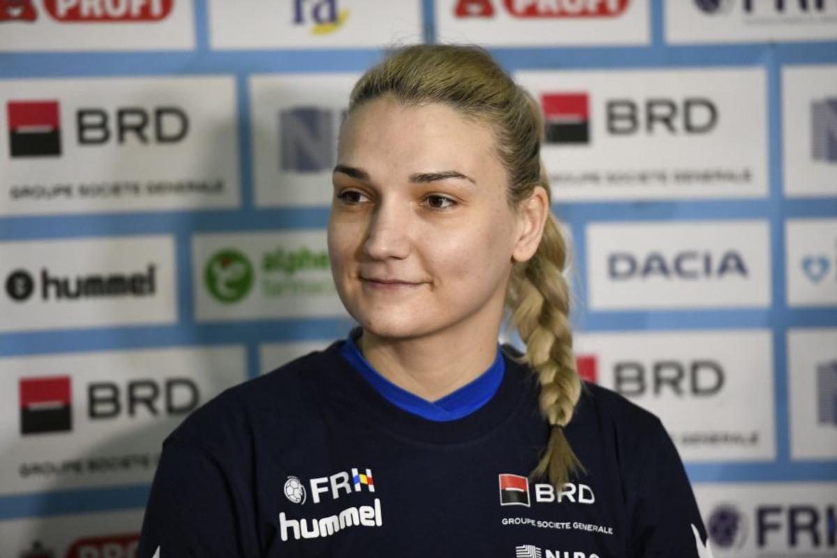 VIDEO+FOTO Spre Tokyo, via Podgorica! Naționala feminină a României s-a reunit prima dată sub conducerea cuplului Bogdan Burcea-Robert Licu