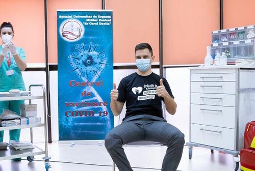 Eduard Novak s-a vaccinat împotriva COVID-19 / Sursă foto: Facebook