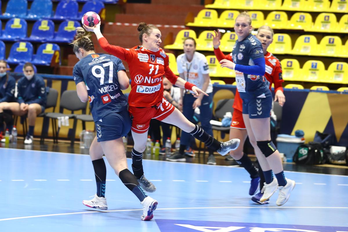 Rm. Vâlcea 25-23 Buducnost