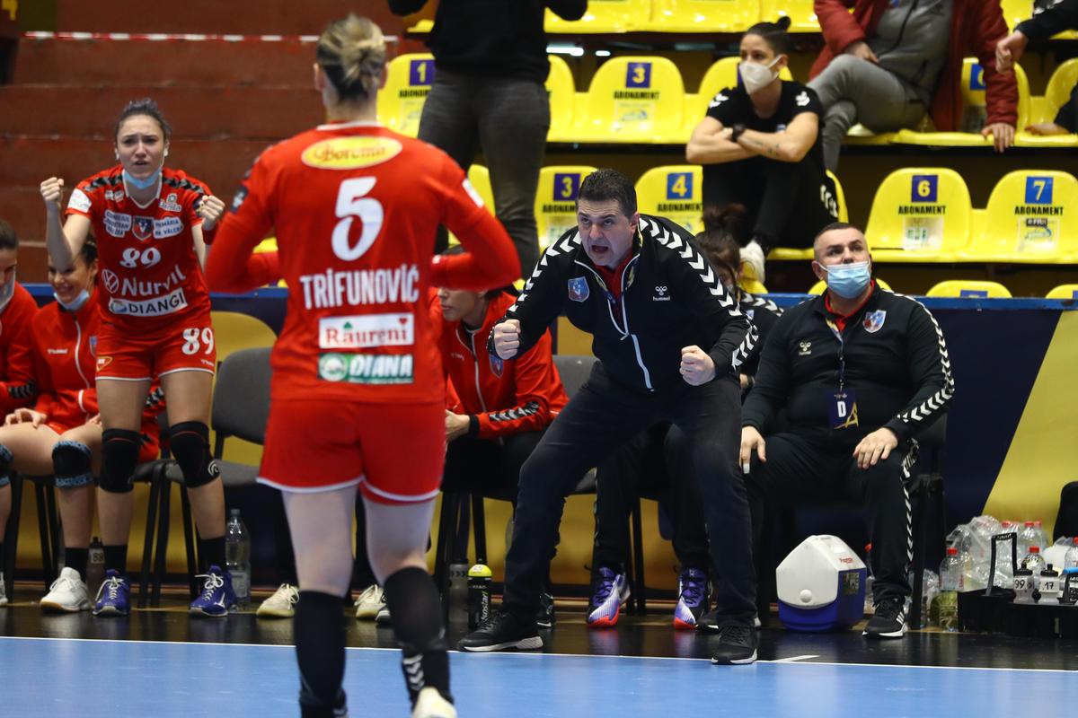SCM Râmnicu Vâlcea - Buducnost 25-23 » Oltencele obțin a doua victorie consecutivă în Liga Campionilor