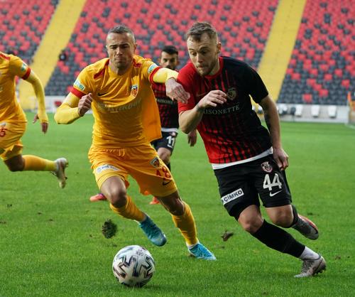 Alexandru Maxim (30 de ani)
