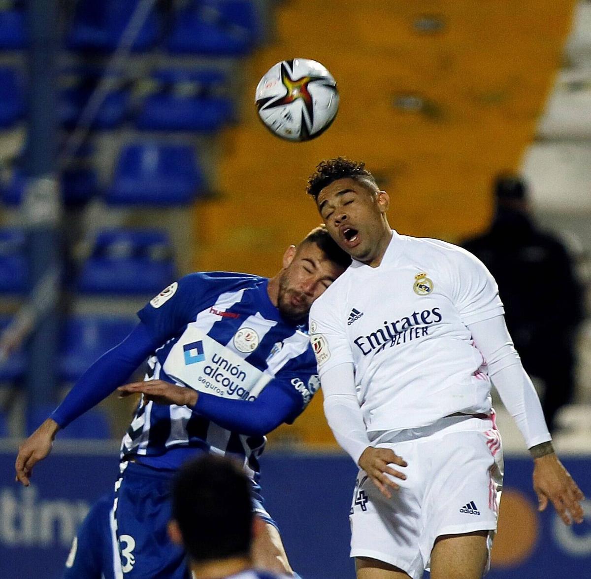 Ce UMILINȚĂ pentru Real Madrid » A fost eliminată din Copa del Rey de o echipă din liga a 3-a