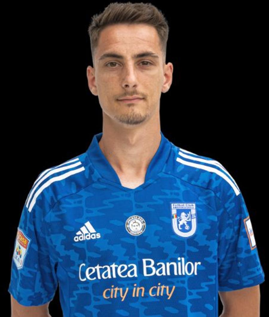 Sigla Peluzei Sud cu chipul lui Neamțu, poziționată pe piept, între sigla sponsorului tehnic și emblemă, a fost scoasă de pe tricourile juveților Obligat de ultrași, Mititelu s-a conformat! » Schimbarea se va vedea de la meciul cu Farul