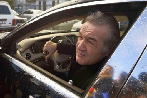 Gigi Becali speră să-și recupereze permisul / Sursă foto: Arhivă GSP