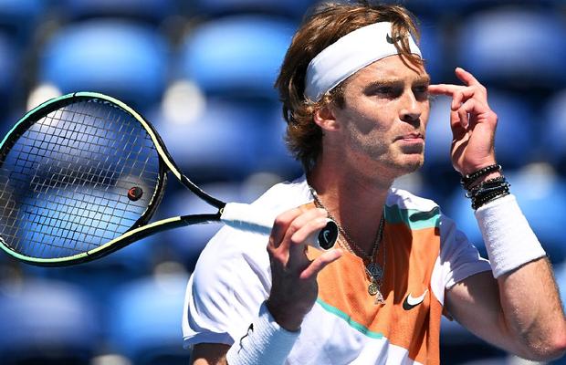 Altă controversă la Australian Open? Dezvăluirile unui favorit: „Eram încă pozitiv când am venit aici”
