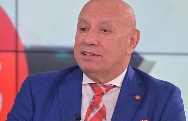 „Celălalt” Aurel Țicleanu » Interviu altfel cu legenda Craiovei Maxima, în ziua în care împlinește 63 de ani: „Sunt pasionat de ezoterism, Dumnezeu îmi trimite mesaje” + „M-am născut bolnav. O spaimă de pe stadion m-a vindecat”