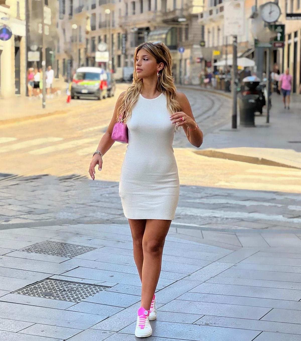 Îi face concurență Dilettei Leotta » Cine e Alice De Bortoli, prezentatoarea de la SportItalia: de la Tik Tok, la analiza meciurilor de Serie A