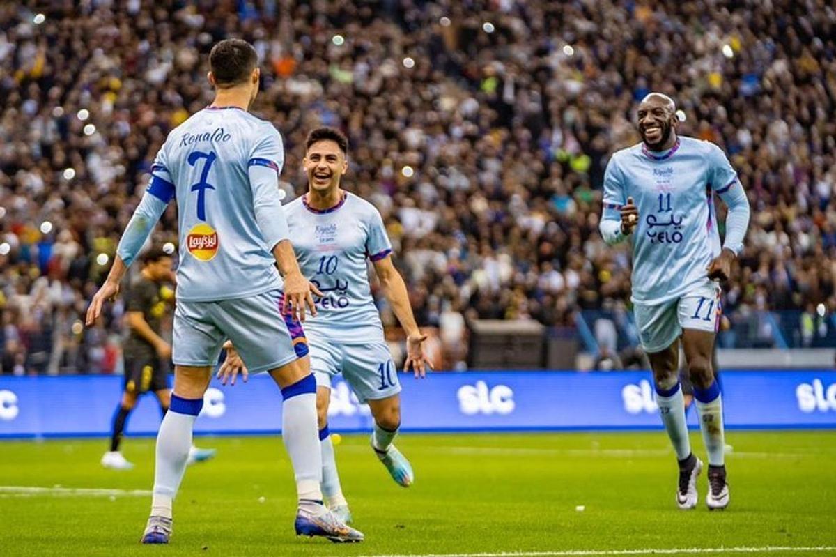 Cum se înțeleg, de fapt, Lionel Messi și Cristiano Ronaldo? Reacțiile de după superamicalul din Arabia Saudită arată care e cu adevărat relația dintre cele două superstaruri