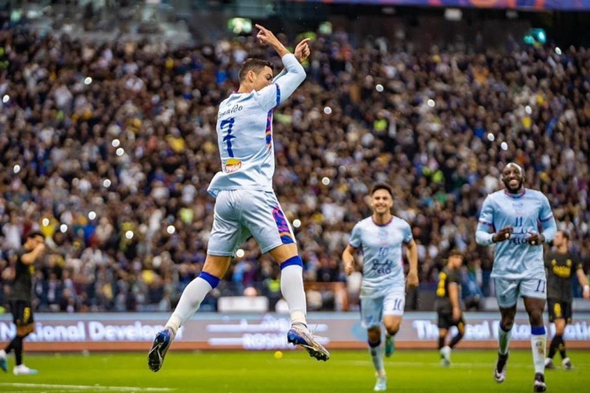 Cum se înțeleg, de fapt, Lionel Messi și Cristiano Ronaldo? Reacțiile de după superamicalul din Arabia Saudită arată care e cu adevărat relația dintre cele două superstaruri