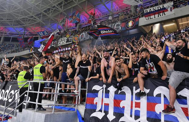 Peluza Sud s-a adunat de urgență în Ghencea! Manevră disperată pentru a bloca venirea FCSB