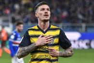 L-au luat la întrebări pe Man, după un nou gol în Serie B: „Ești motorul Parmei?”