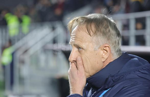 Emil Săndoi se revoltă: „În vară s-au făcut 15 transferuri, acum sunt probleme financiare!”