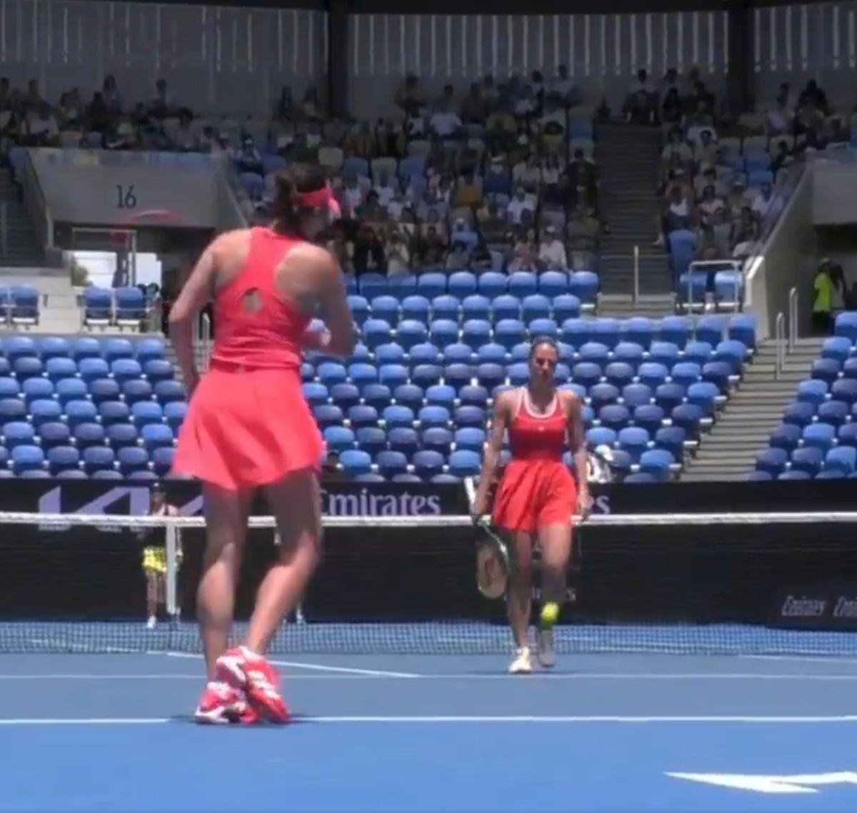 Gabriela Ruse și Marta Kostyuk, favoritele fanilor la Australian Open: cum au fost surprinse