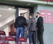 David Ankeye, noul transfer al Rapidului, în tribună la meciul cu Poli Iași// foto: Ionuț Iordache (GSP)