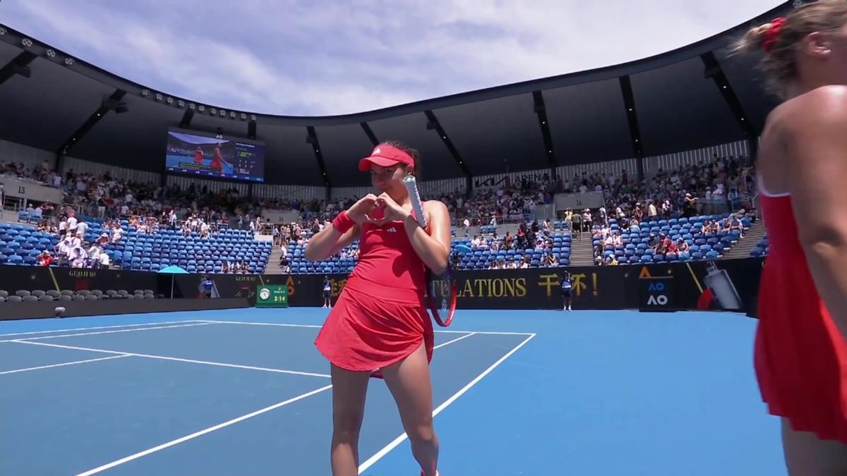 Gabriela Ruse și Marta Kostyuk, favoritele fanilor la Australian Open: cum au fost surprinse