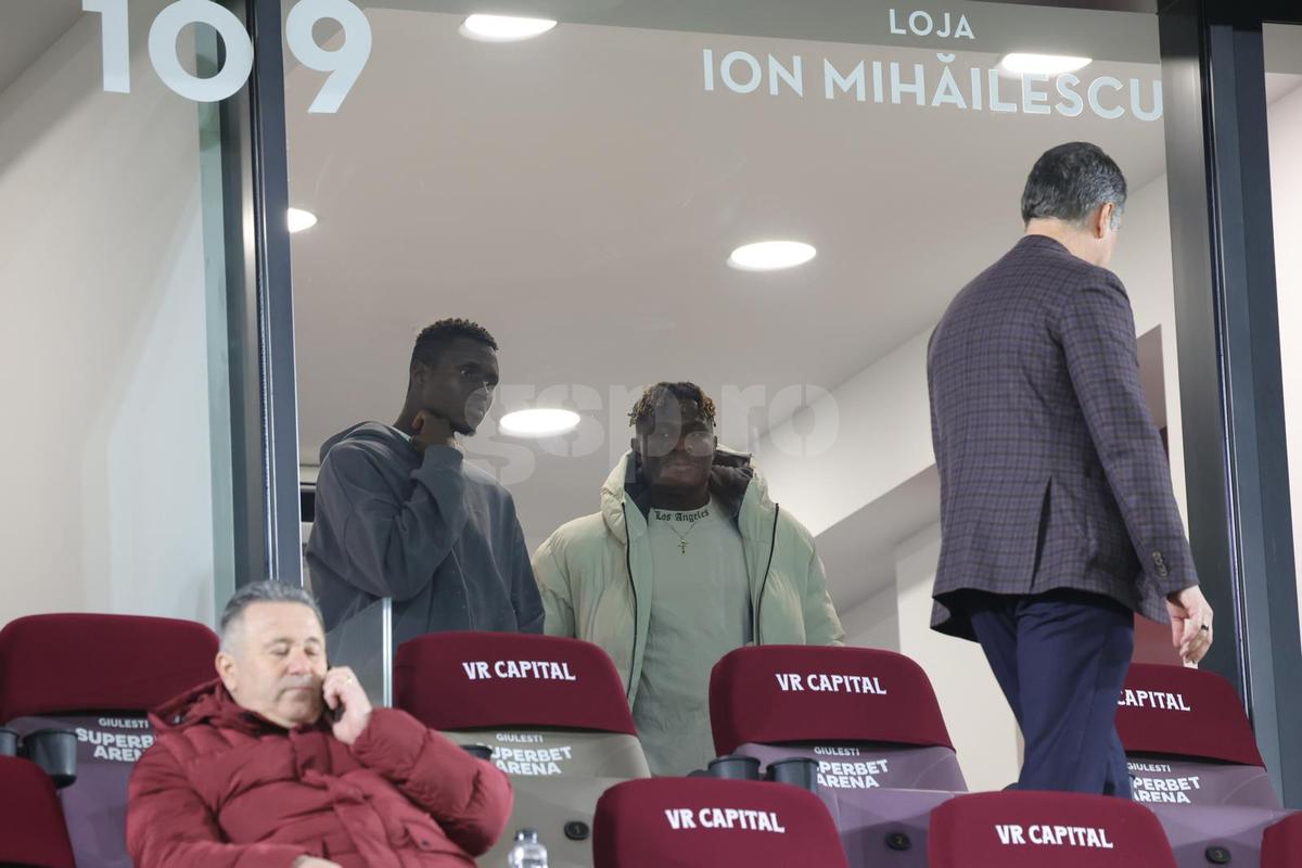 David Ankeye, noul transfer al Rapidului, în tribună la meciul cu Poli Iași