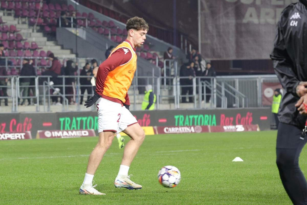 Rapid - Poli Iași 2-1 » Petrila și restul! „Dubla” decarului o duce pe Rapid în play-off, după o victorie neconvingătoare