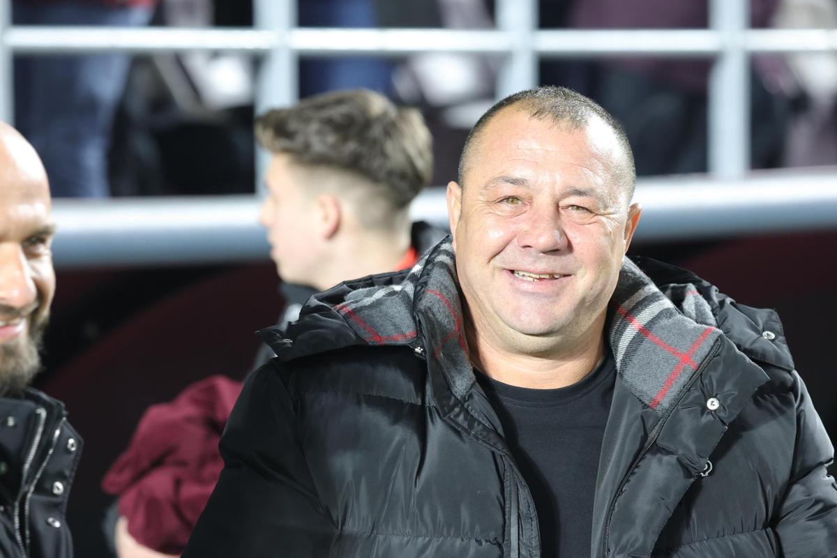 Sabin Ilie a dat lovitura de start la Rapid - Poli Iași și a avut un mesaj tranșant pentru Boupendza: „Atunci nu ai ce căuta aici!”