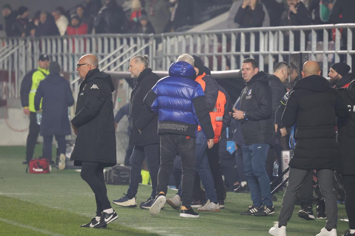 Neașteptat! Gestul făcut de Marius Șumudică, la câteva secunde după Rapid - Poli Iași