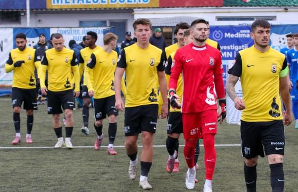 Clubul din Liga 2 riscă să dispară înainte de reluarea campionatului: „Mai sunt câteva zile și se închide”