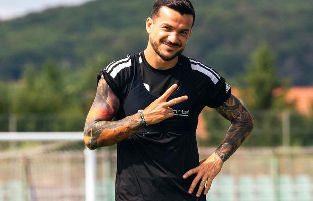 „Știți ce procentaj de grăsime corporală am?” » Cosmin Matei se teme de „cel mai negru scenariu”, care i-ar putea încheia cariera