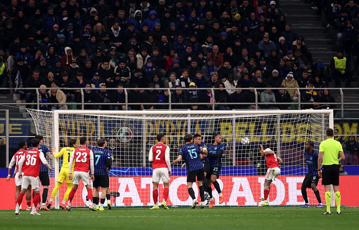 Cristi Chivu, răpus de Arteta » Inter a fost sufocată de Arsenal și pierde teren în Champions League