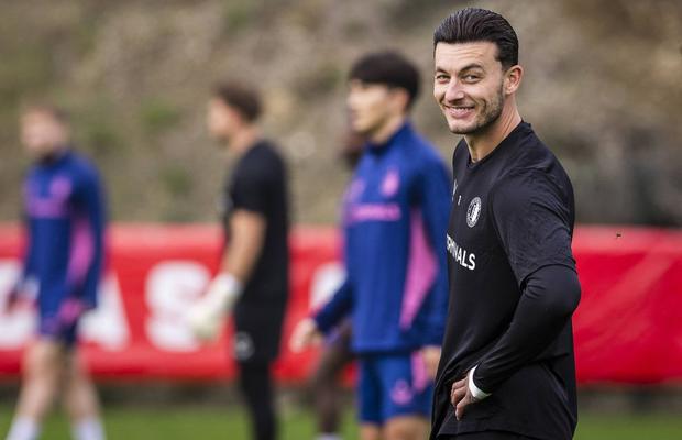 Transfer bizar al lui Dan Șucu » Portarul a încasat șase goluri într-un meci de Liga Campionilor!