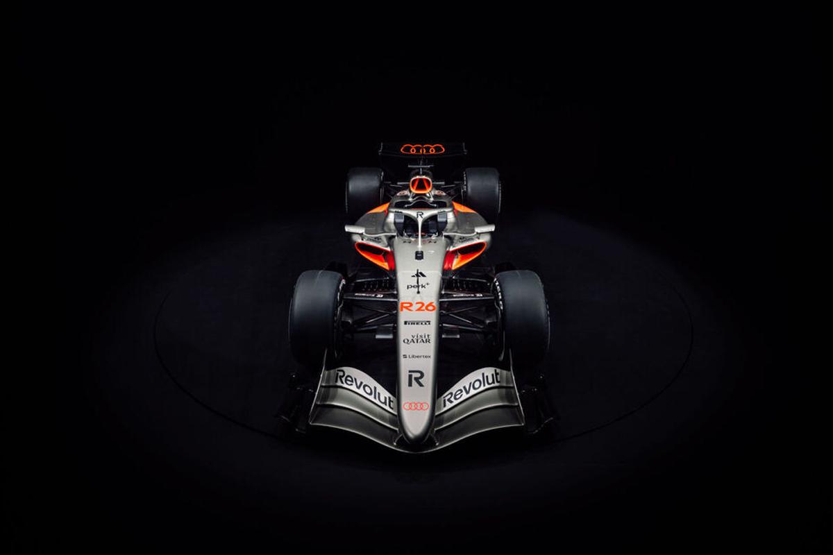 Show special organizat la Berlin » Audi Revolut F1 e gata pentru startul noului sezon de Formula 1: imagini spectaculoase de la lansare