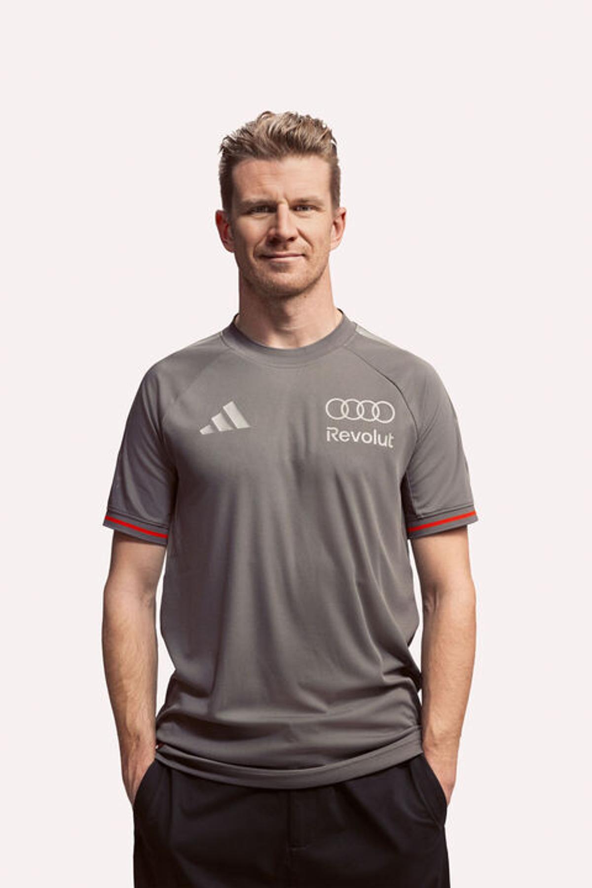 Show special organizat la Berlin » Audi Revolut F1 e gata pentru startul noului sezon de Formula 1: imagini spectaculoase de la lansare