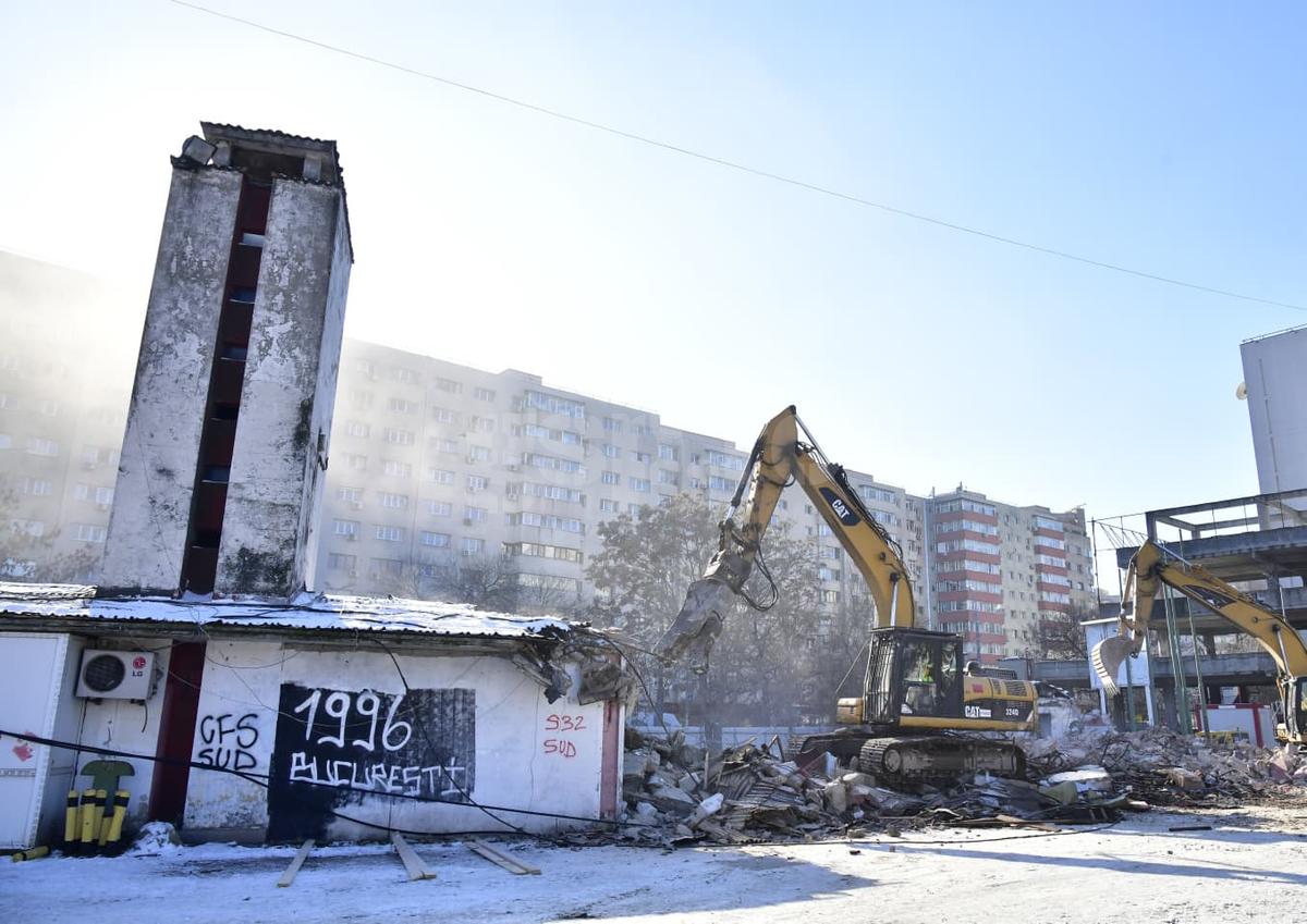 La Dinamo, se demolează stadionul, nu și mentalitatea