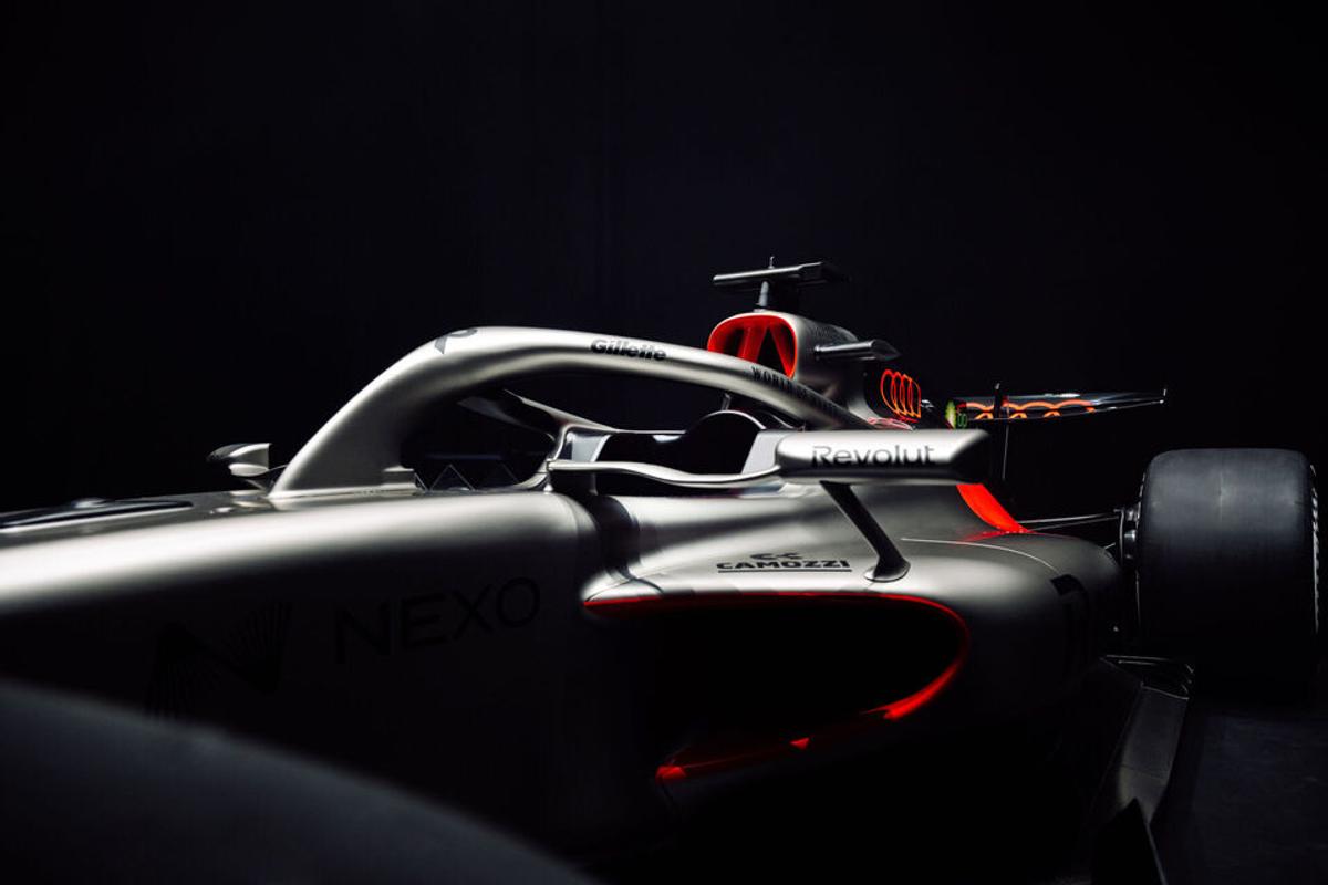 Show special organizat la Berlin » Audi Revolut F1 e gata pentru startul noului sezon de Formula 1: imagini spectaculoase de la lansare