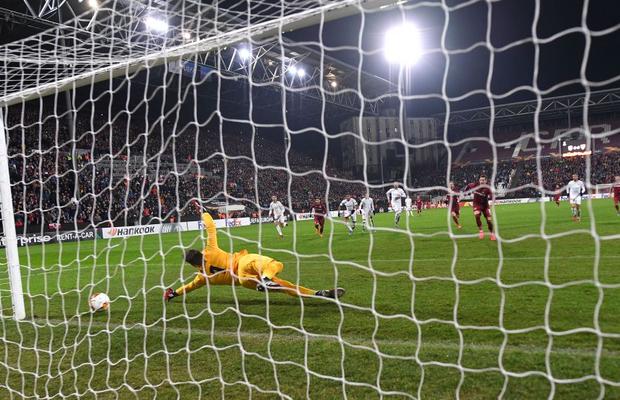 Pariuri statistice: Aici ai ponturi pentru partidele de duminică!