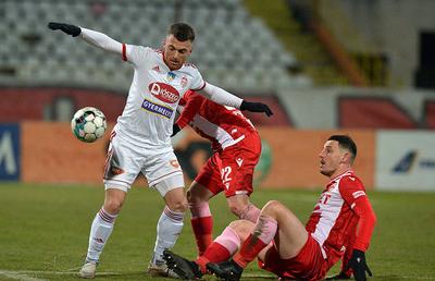 Jucătorii lui Dinamo, luați la rost de un fost fotbalist al „câinilor”: „Dacă mergeam acolo, nu stăteam cu mâinile în sân!”