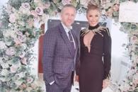 Reghecampf explică un gest controversat: „M-am întors noaptea din Emirate, dimineața erau 200 de oameni la restaurant și 3 camere de filmat la biserică”