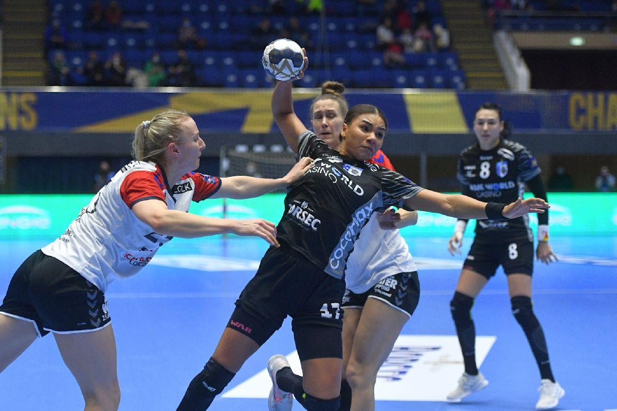 CSM București - Esbjerg 29-29, în ultimul meci al grupei din Liga Campionilor »  Ce urmează pentru „tigroaice”