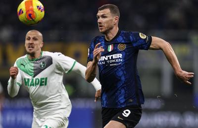Chiricheș, integralist în victoria uriașă cu Inter! Reacția fanilor nerazzurri: „Îl facem să pară Beckenbauer” :D Ce i-au „găsit” în buzunare