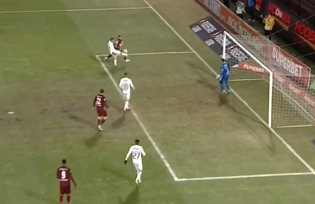 Onea, accidentat în CFR Cluj - Rapid