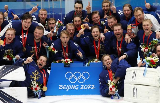 Finlanda a devenit pentru prima oară campioană olimpică la hochei pe gheață