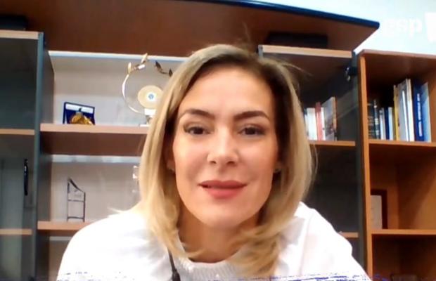 Roxana Ciuhulescu dezvăluie un moment cumplit prin care a trecut la 18 ani: „Mă gândeam «Doamne, azi e ziua în care mor». Am văzut preotul, m-a miruit și mi-a citit ceva”