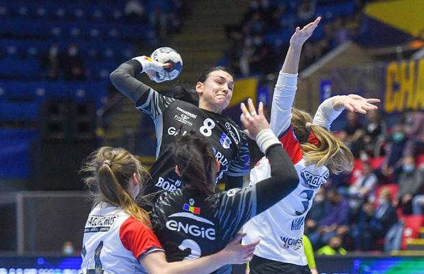 CSM București - Esbjerg 29-29, în ultimul meci al grupei din Liga Campionilor »  Ce urmează pentru „tigroaice”