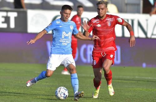 Marco Dulca (în roșu) // FOTO: Imago