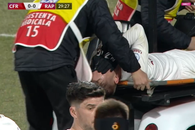 Accidentare urâtă în CFR Cluj - Rapid: s-a tăvălit de durere