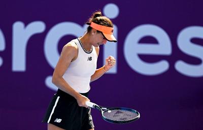 Senzațional! Sorana Cîrstea a salvat două mingi de meci în fața unei adversare de top și a câștigat cel mai lung duel al anului