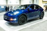Tesla urmează să își concedieze până la 10% din personal la nivel global