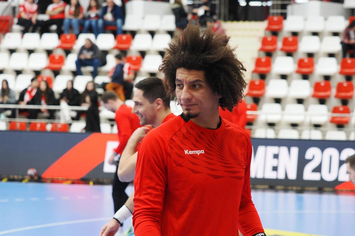 Selecționerul Buricea nu acceptă eșecul cu Dinamo din EHF: „La noi în sală e mai multă educație”