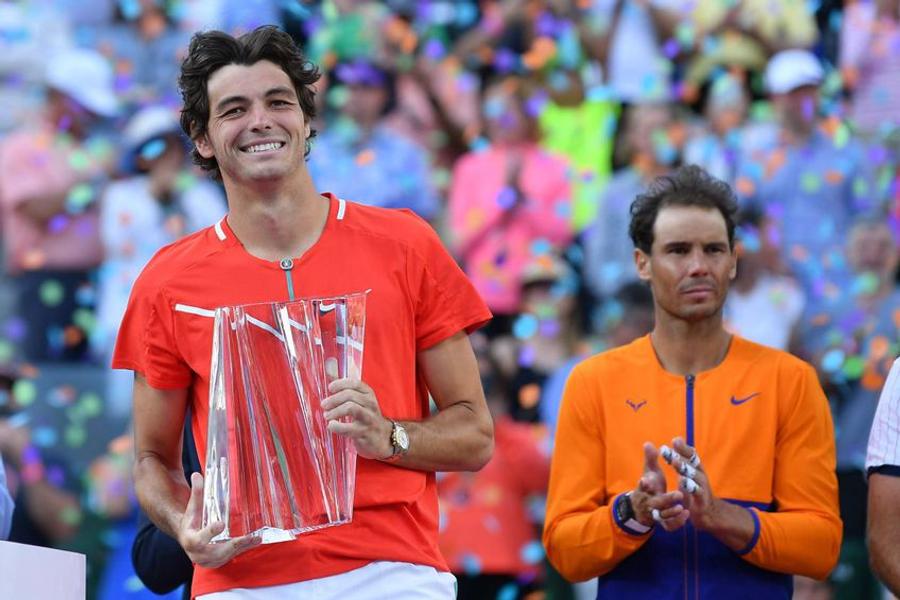 Taylor Fritz, după finala câștigată la Indian Wells în fața lui Nadal Cel mai bun tenismen american, implicat fără să vrea într-un scandal homofob: „O lună întreagă dedicată bărbaților care și-o trag?”